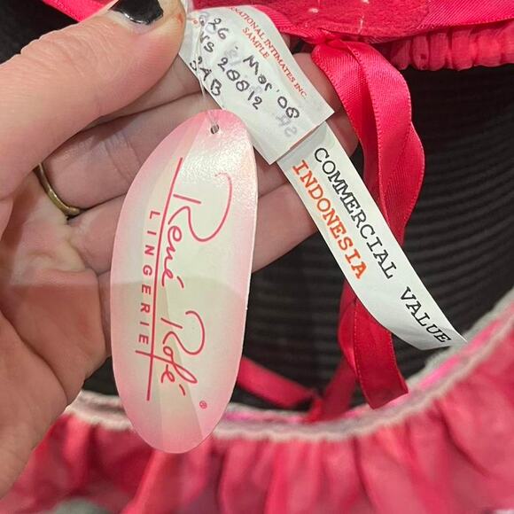 vintage y2k René Rofé Hot Pink Lingerie Top Lace & Ruffle Skirt Set Size 34B/S - Picture 5 of 5